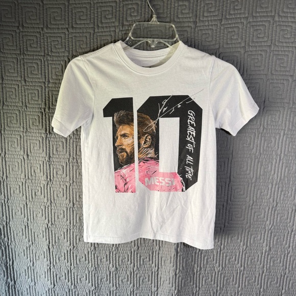 Messi T-Shirt Boys Size Medium White Number 10 Greatest All Time Short Sleeve - Picture 1 of 5